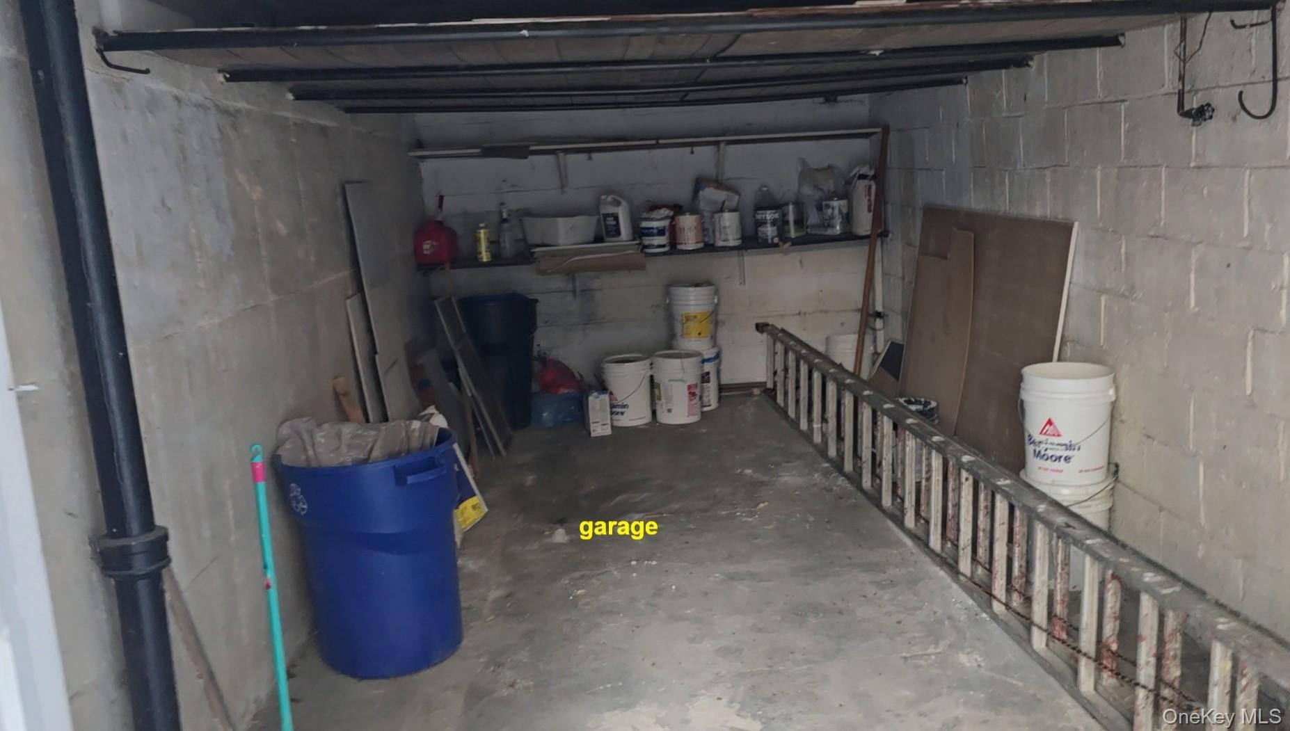 Single Family 50th  Queens, NY 11377, MLS-961634-42