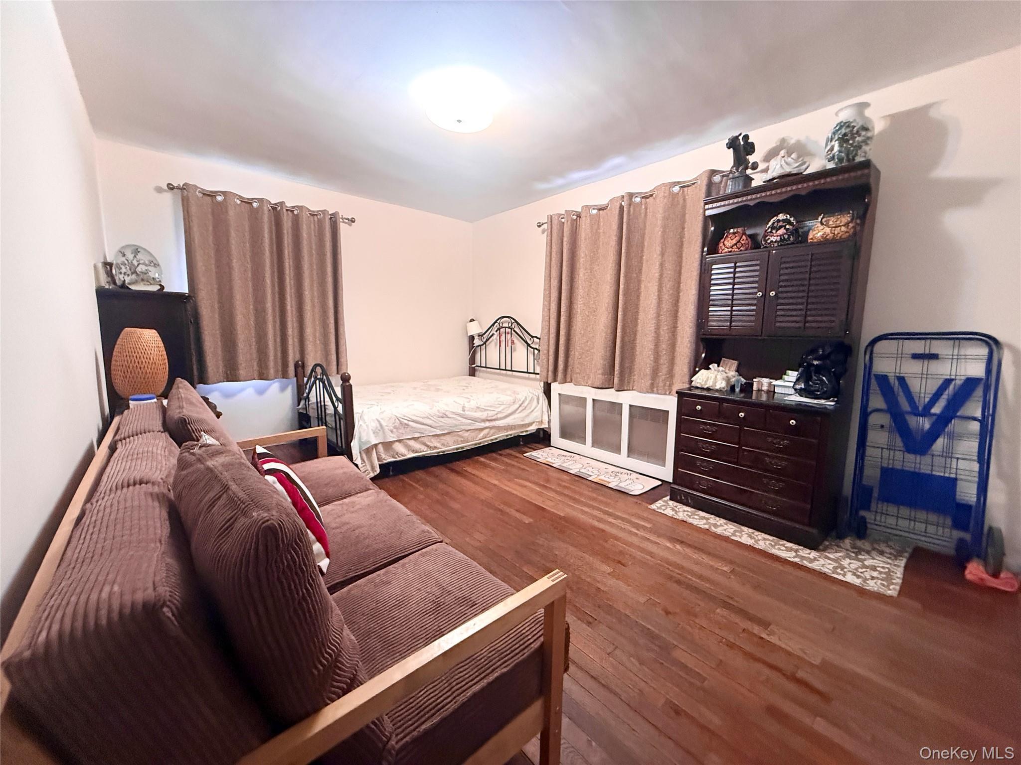 Coop 31st  Queens, NY 11354, MLS-961642-6