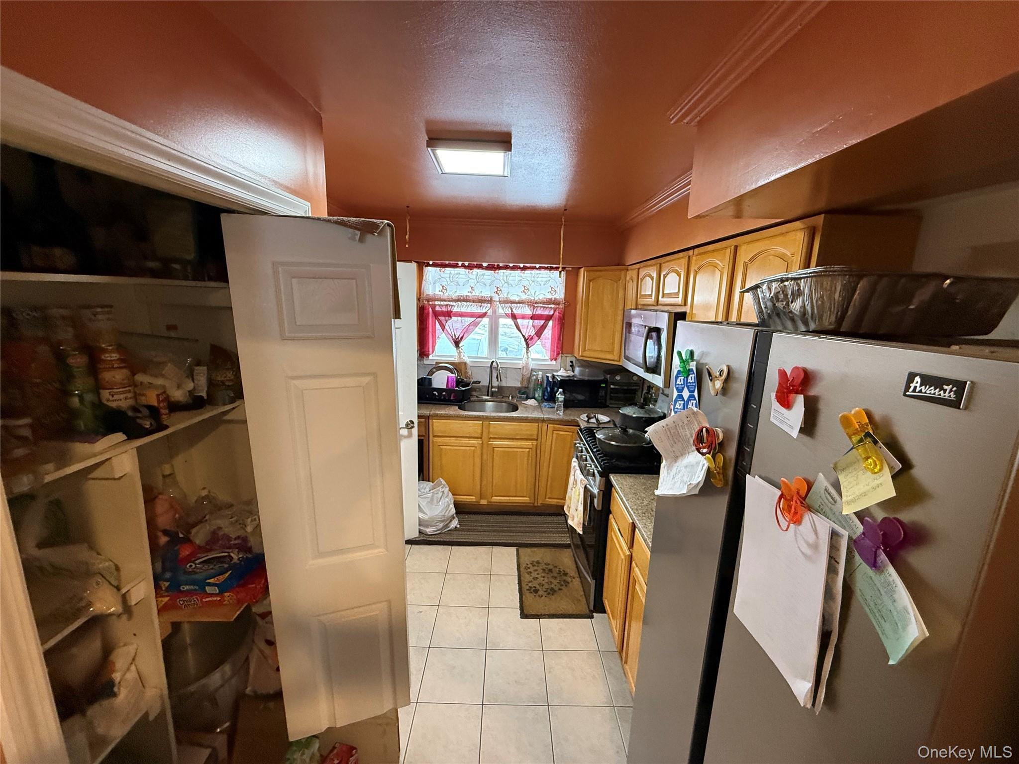 Single Family Springfield  Queens, NY 11413, MLS-961672-18