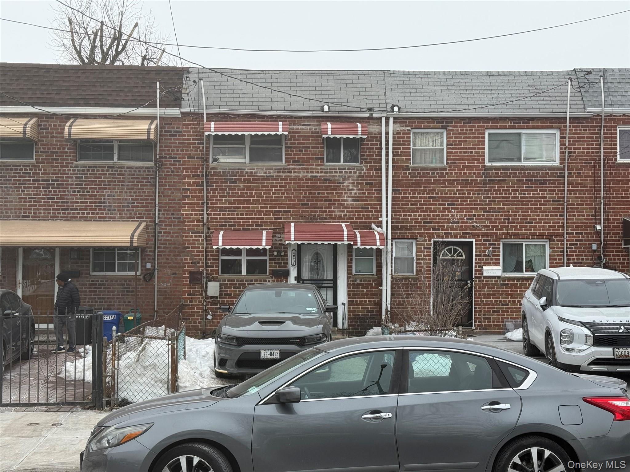 Single Family Springfield  Queens, NY 11413, MLS-961672-38