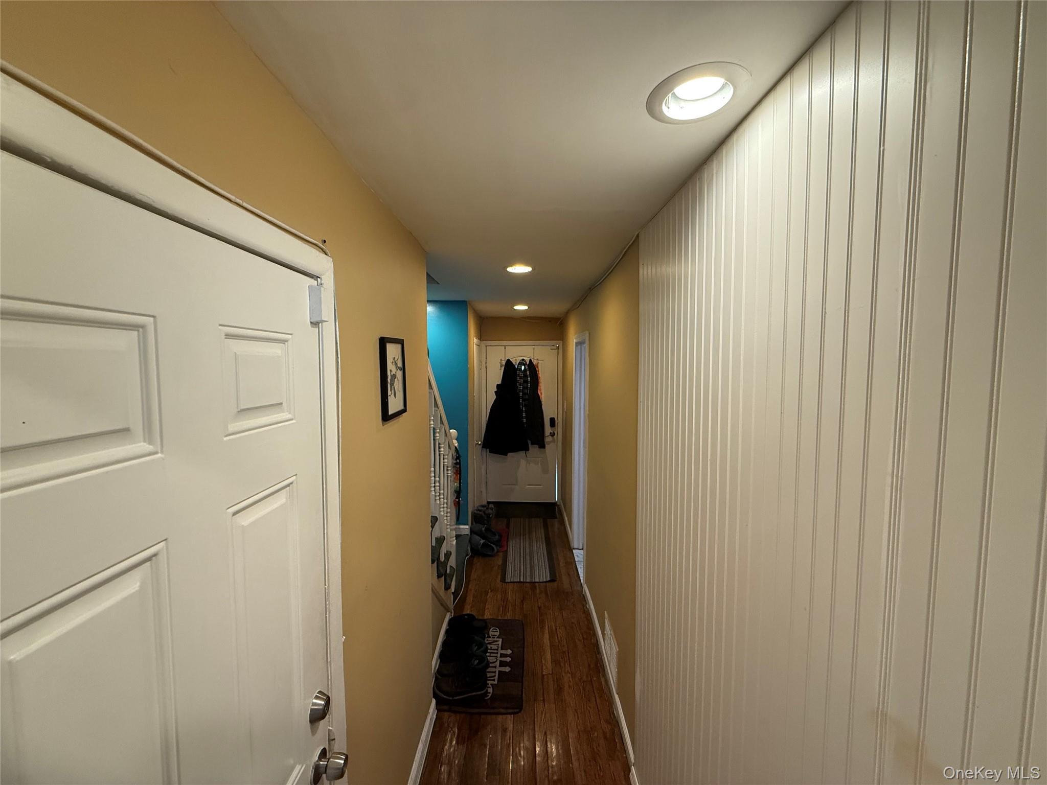 Single Family Springfield  Queens, NY 11413, MLS-961672-4