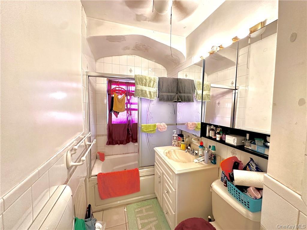 Single Family 38th  Brooklyn, NY 11210, MLS-961674-5