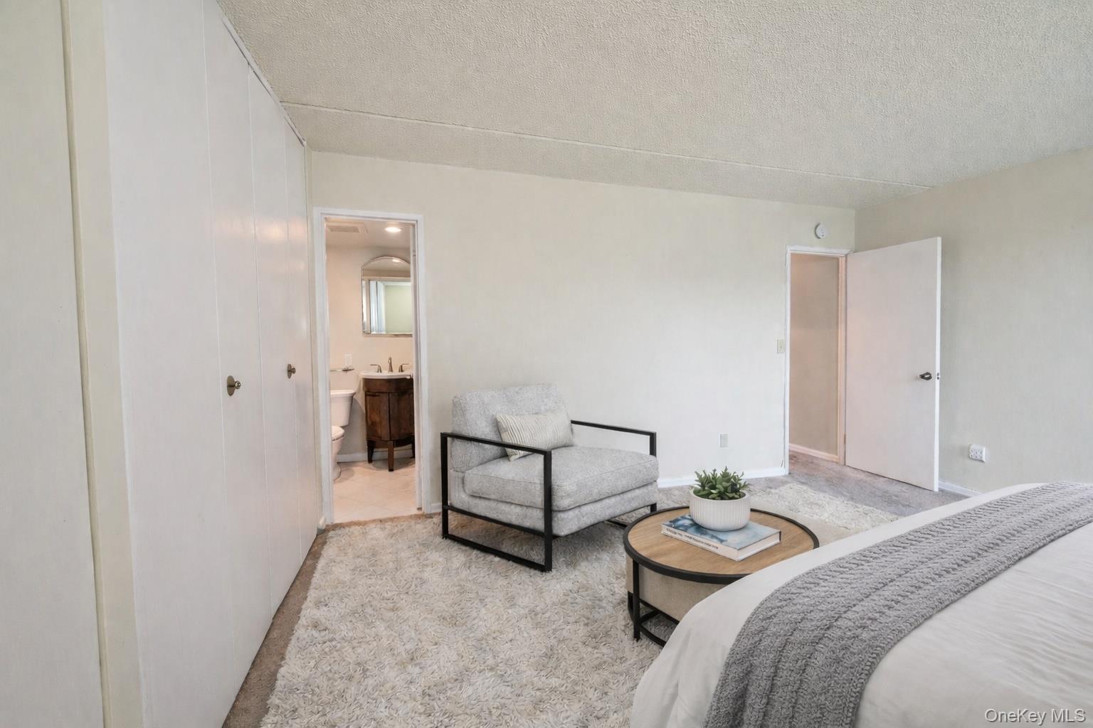 Condo Warburton  Westchester County, NY 10701, MLS-961714-9