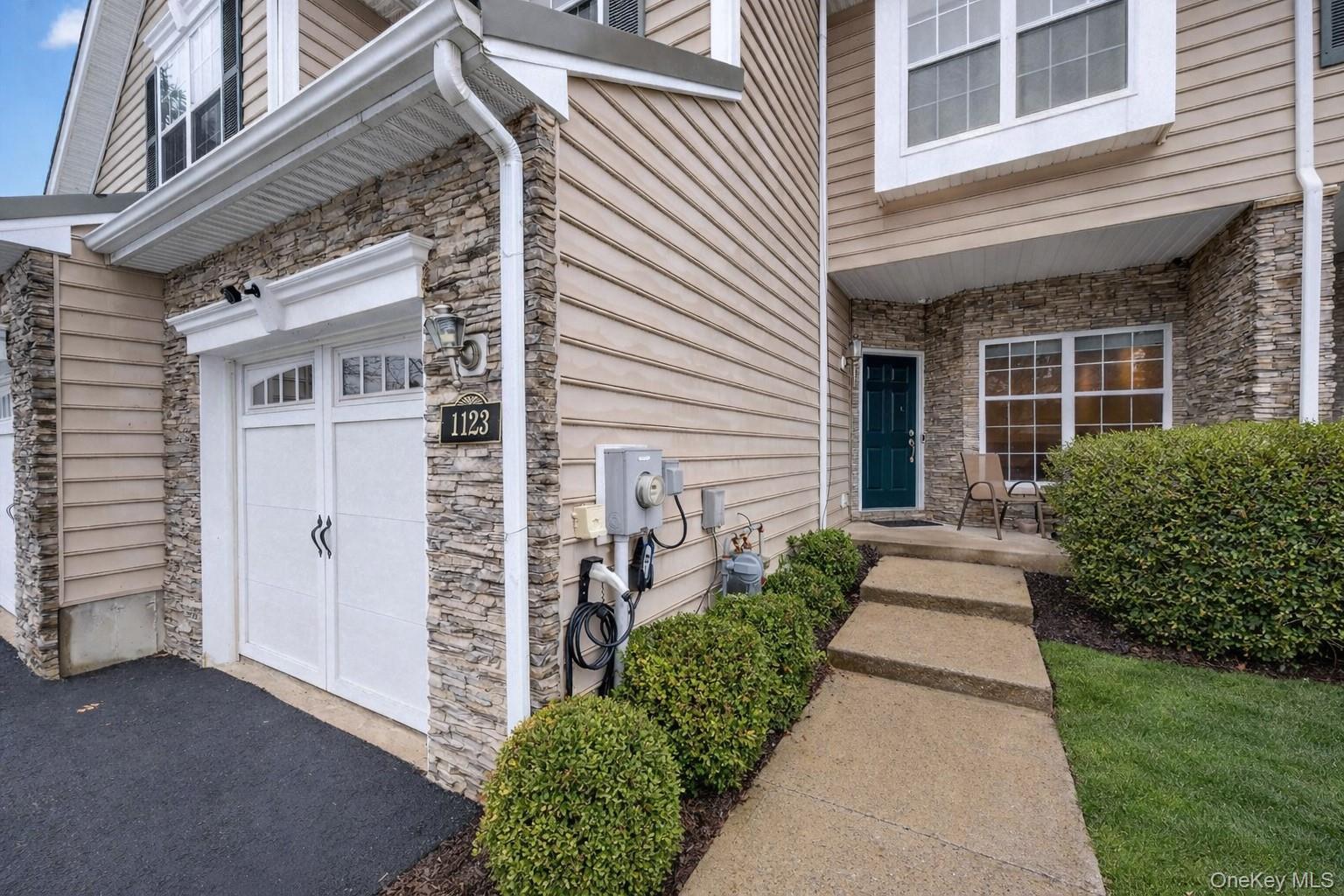 Condo Cold Spring  Dutchess County, NY 12524, MLS-961725-40