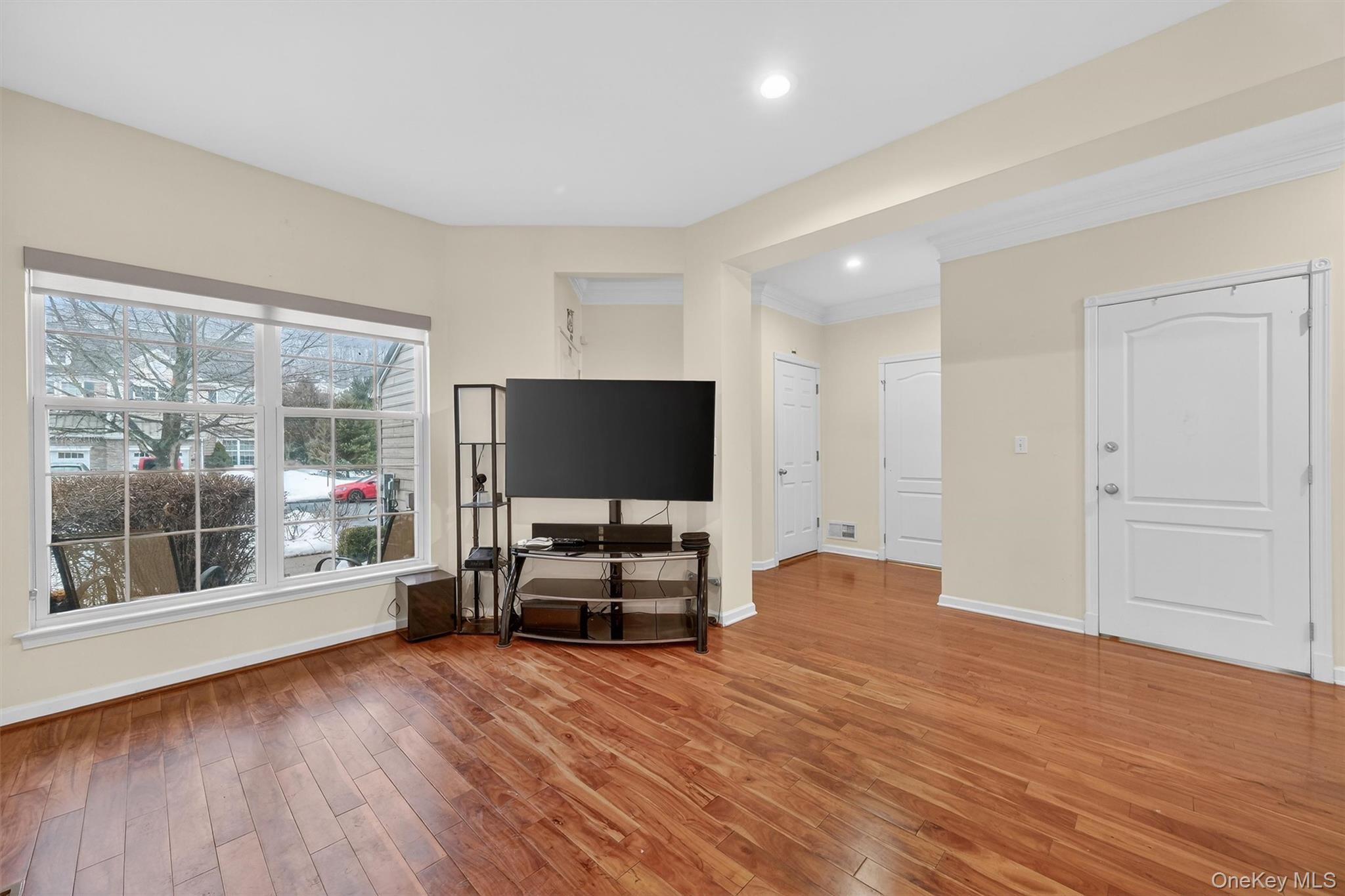 Condo Cold Spring  Dutchess County, NY 12524, MLS-961725-7