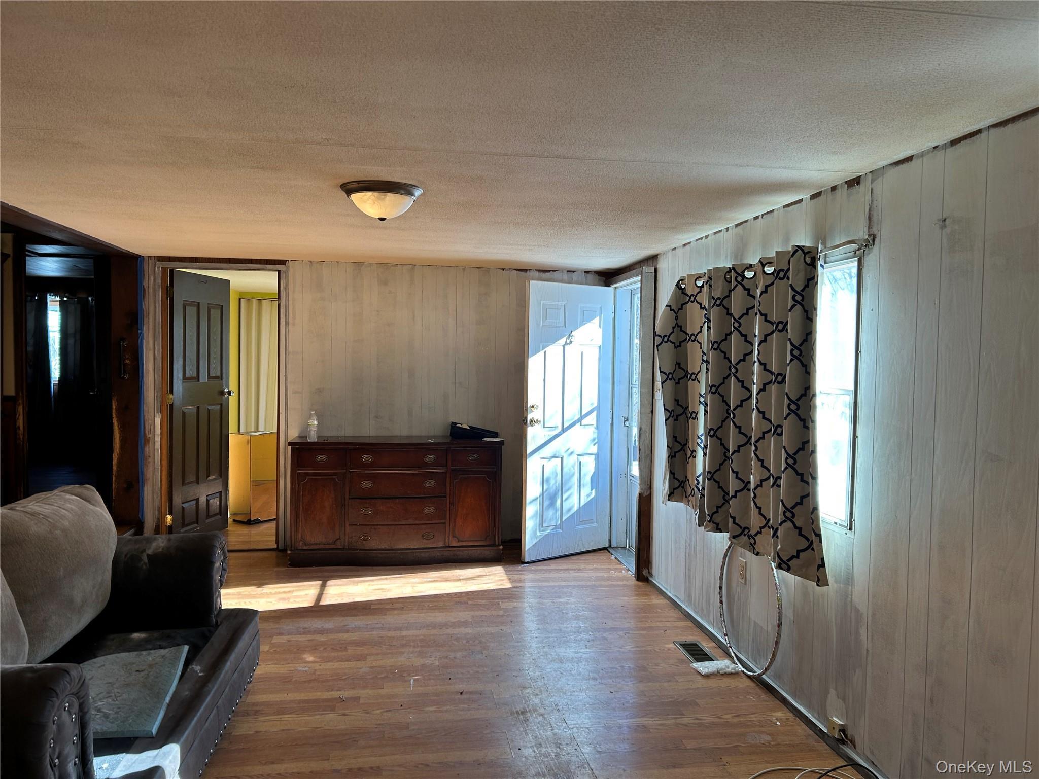 Single Family Dogwood  Sullivan County, NY 12721, MLS-961750-7