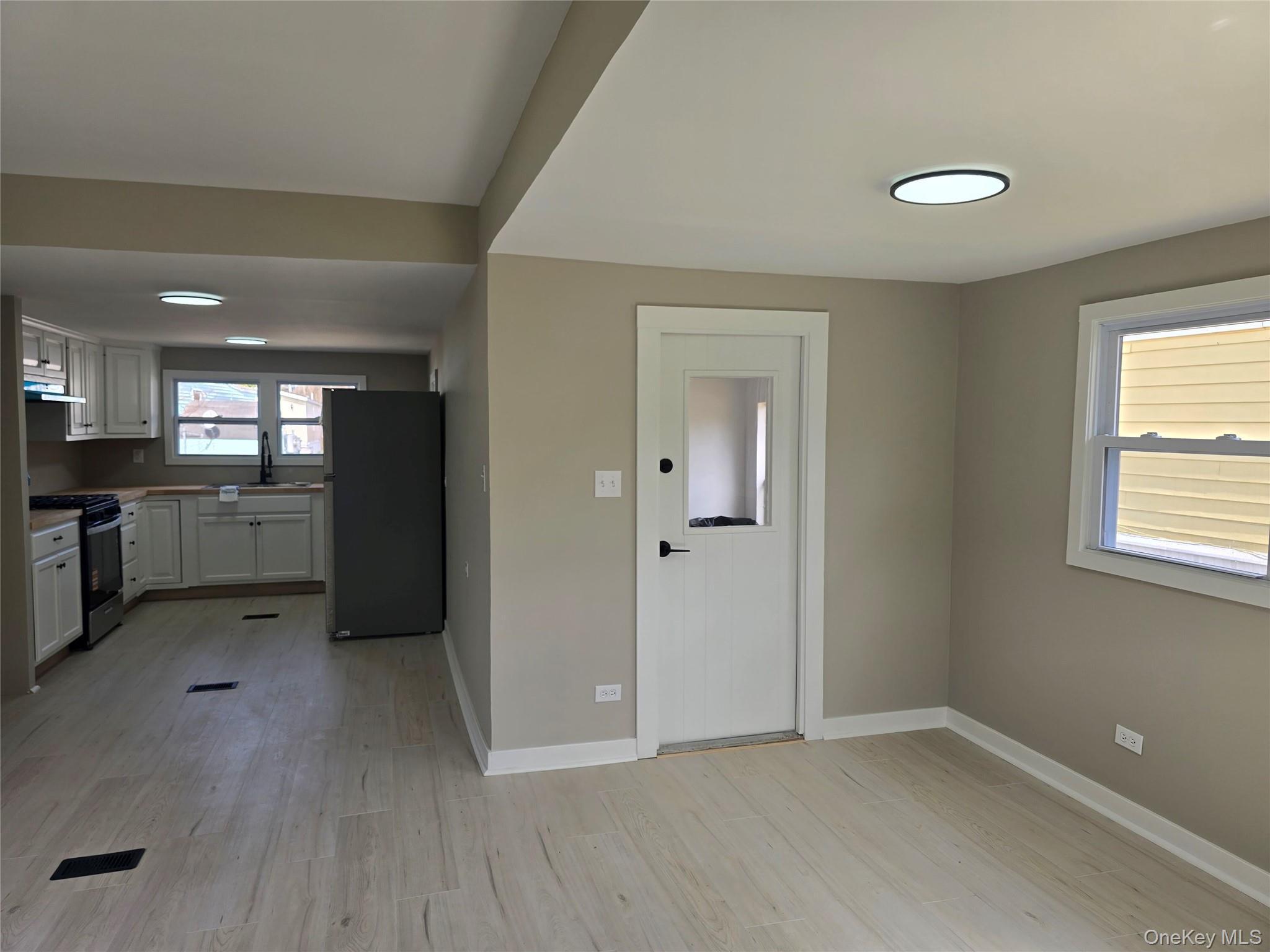 Single Family Jennifer  Dutchess County, NY 12601, MLS-961751-20