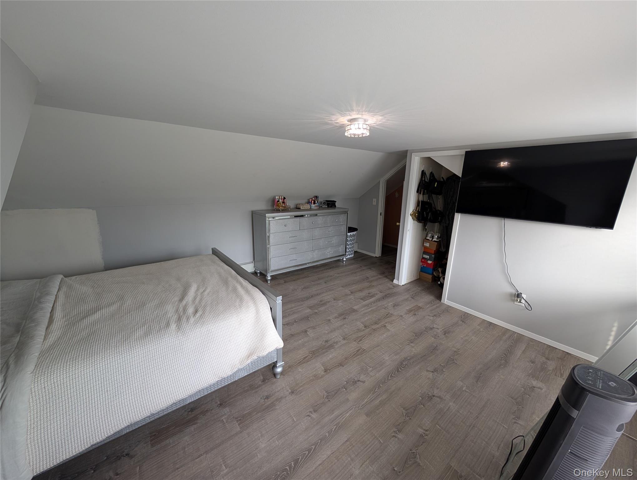 Single Family Lafayette Suffolk County, NY 11967, MLS-961755-15