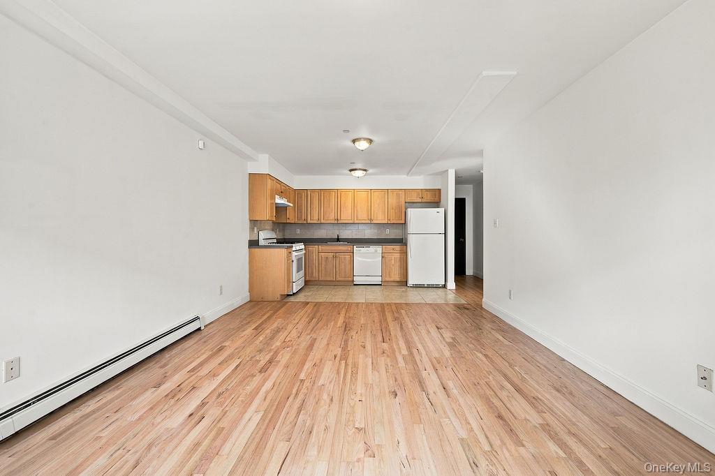 Single Family 34th Avenue Queens, NY 11354, MLS-961771-15