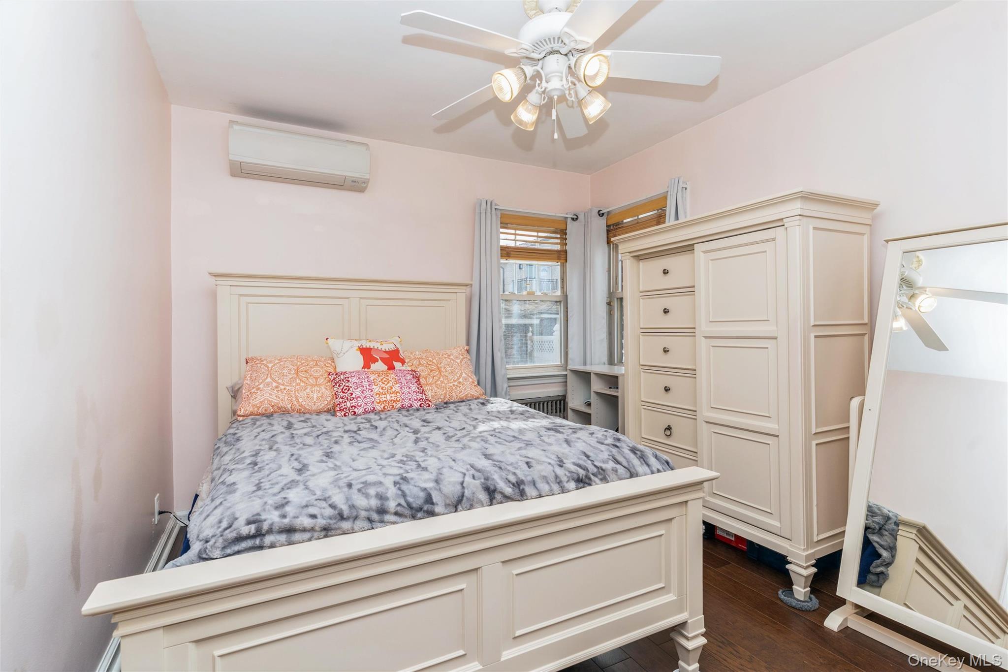 Single Family 117th  Queens, NY 11420, MLS-961787-9