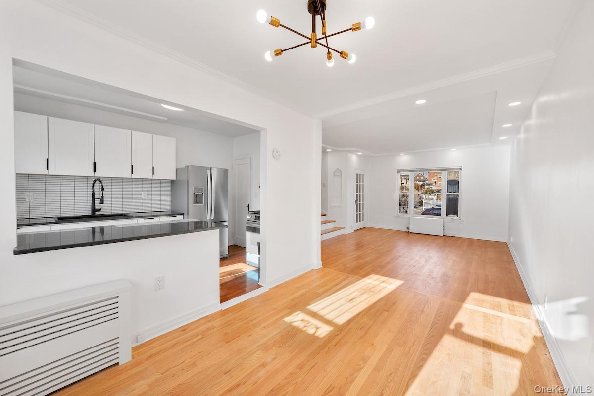 Single Family Eliot  Queens, NY 11379, MLS-961802-4