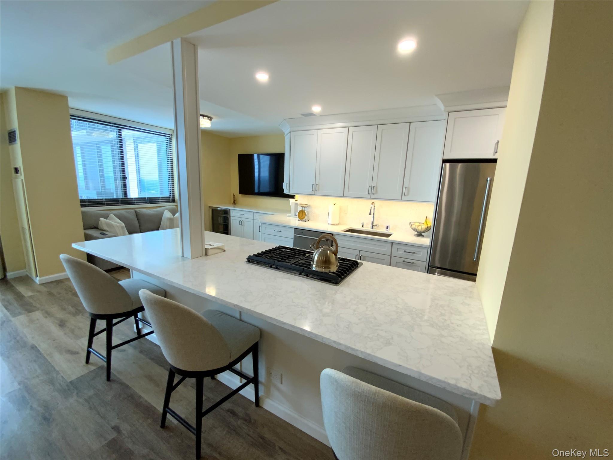 Coop Grand Central Queens, NY 11005, MLS-961821-11