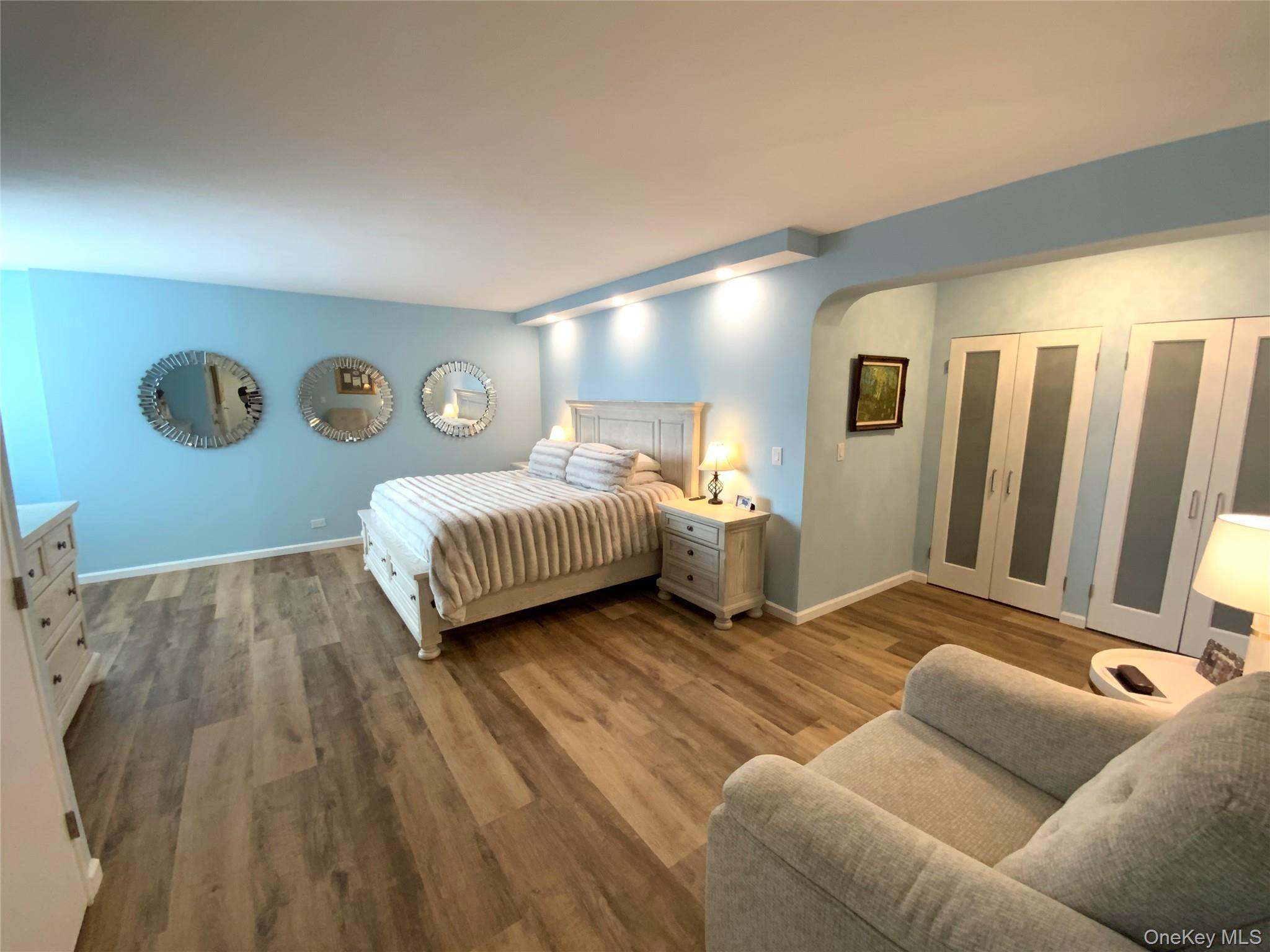 Coop Grand Central Queens, NY 11005, MLS-961821-21