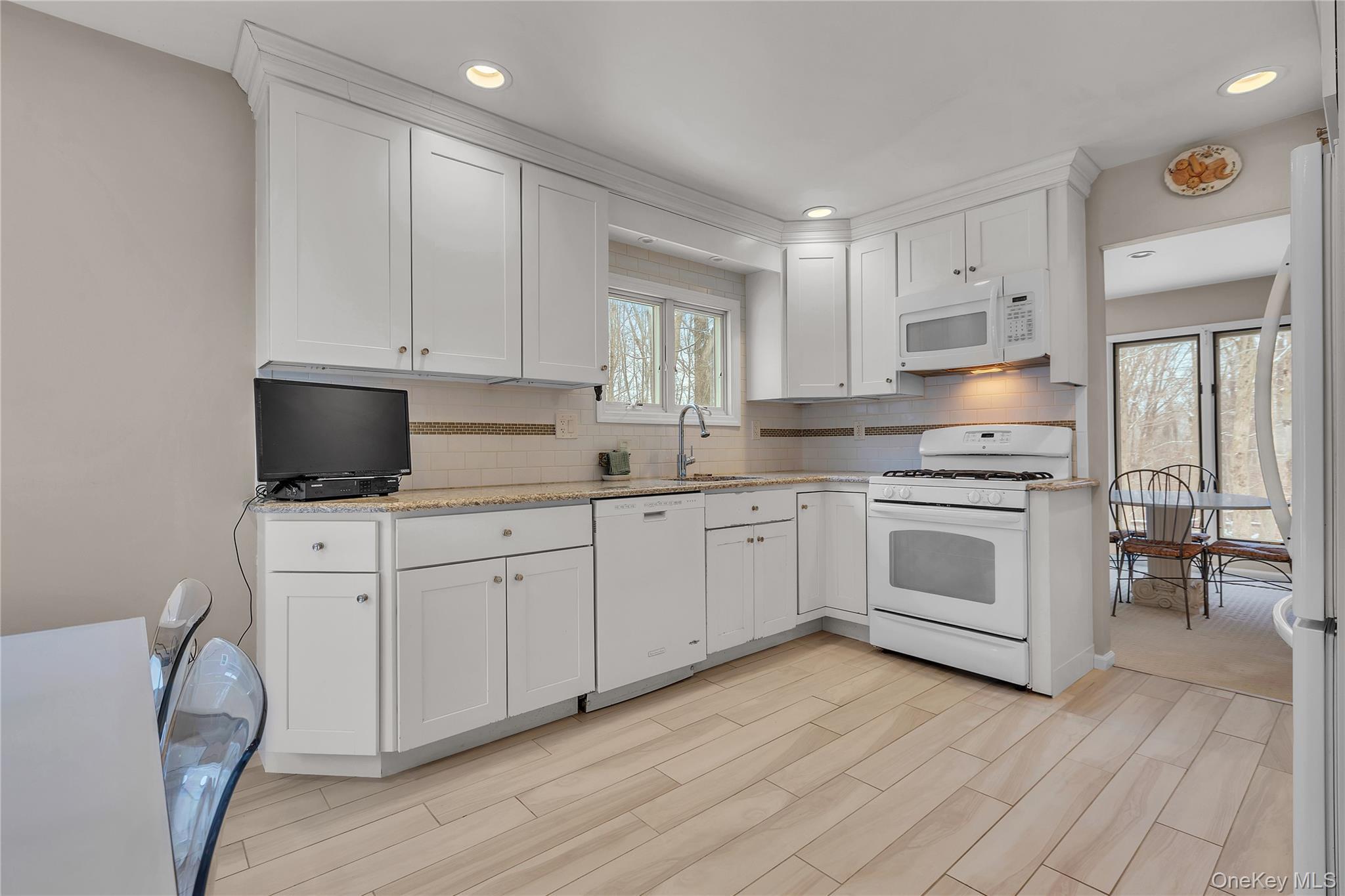 Condo Beechwood  Westchester County, NY 10598, MLS-961827-15