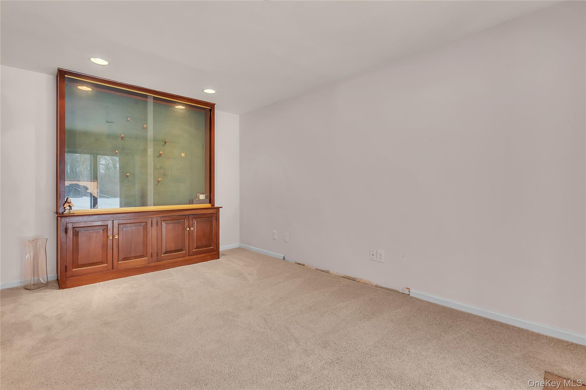 Condo Beechwood  Westchester County, NY 10598, MLS-961827-40