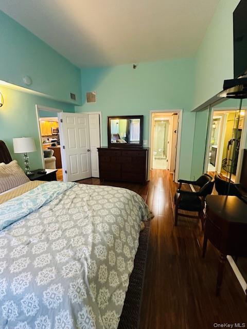 Condo Schofield  Bronx, NY 10464, MLS-961839-19