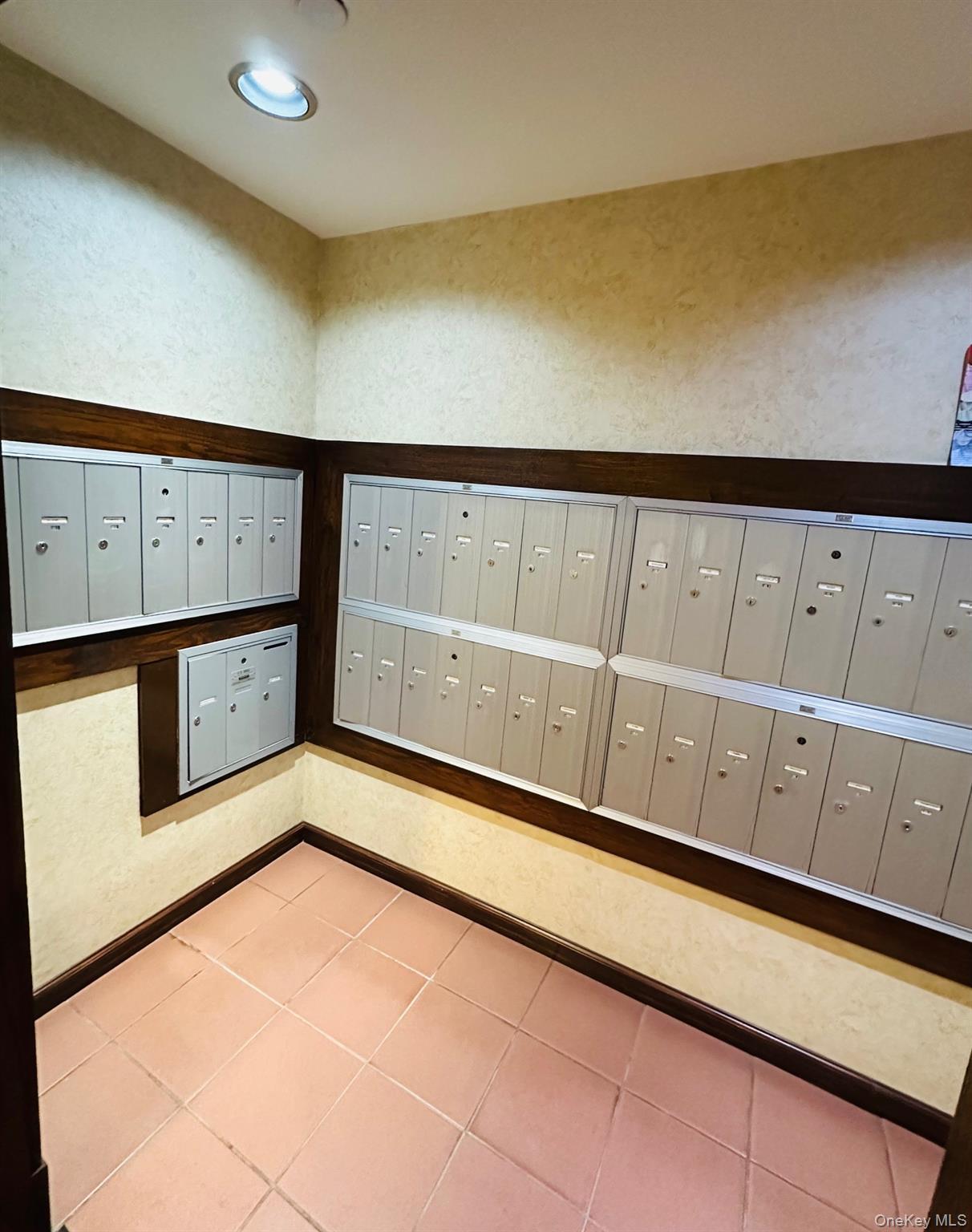 Condo Schofield  Bronx, NY 10464, MLS-961839-5