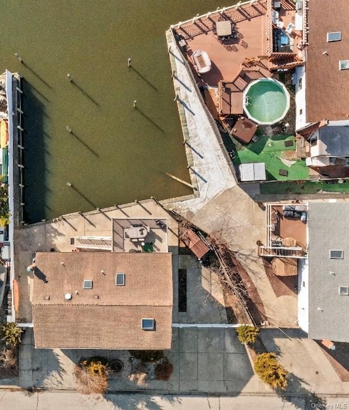 Single Family Canal  Suffolk County, NY 11757, MLS-961845-3