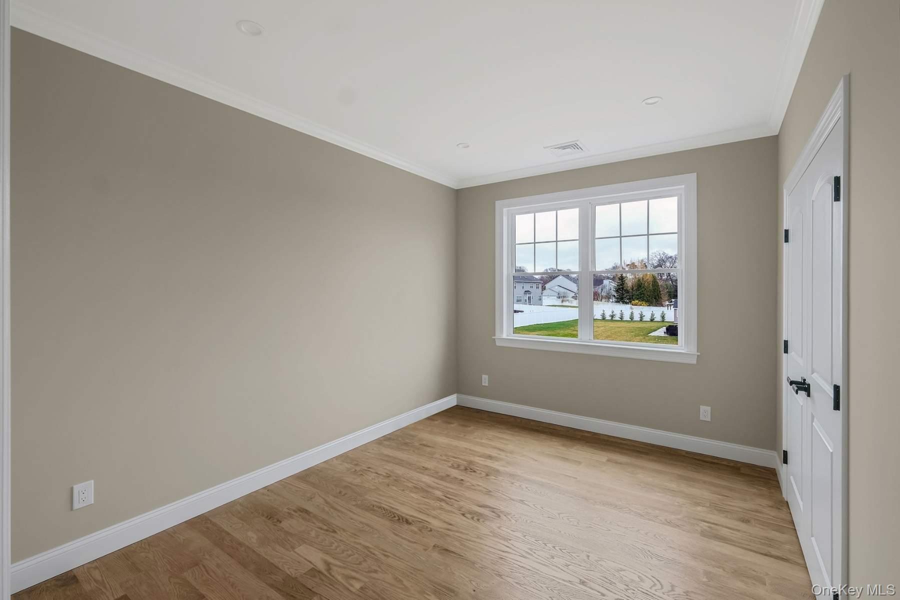 Single Family Pond Path Suffolk County, NY 11733, MLS-961862-26