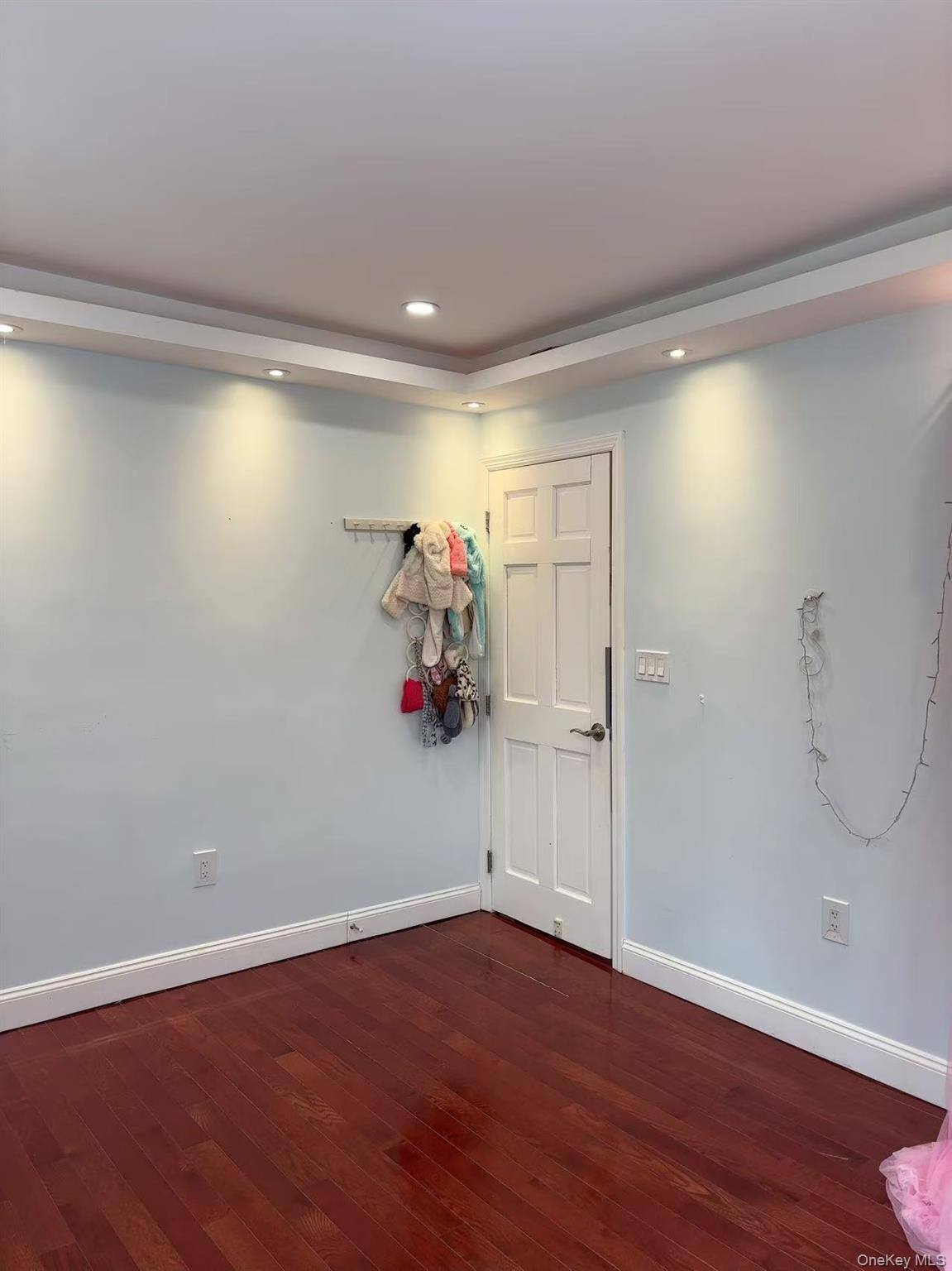 Single Family 193rd  Queens, NY 11366, MLS-961893-10