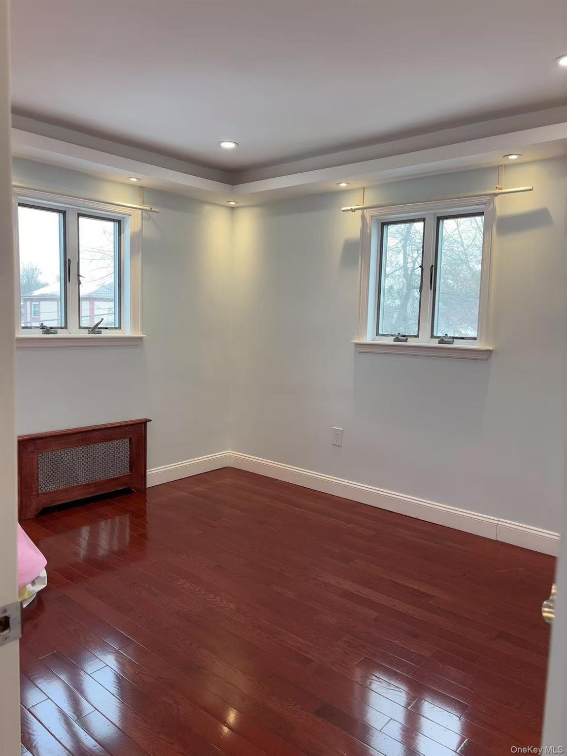 Single Family 193rd  Queens, NY 11366, MLS-961893-9