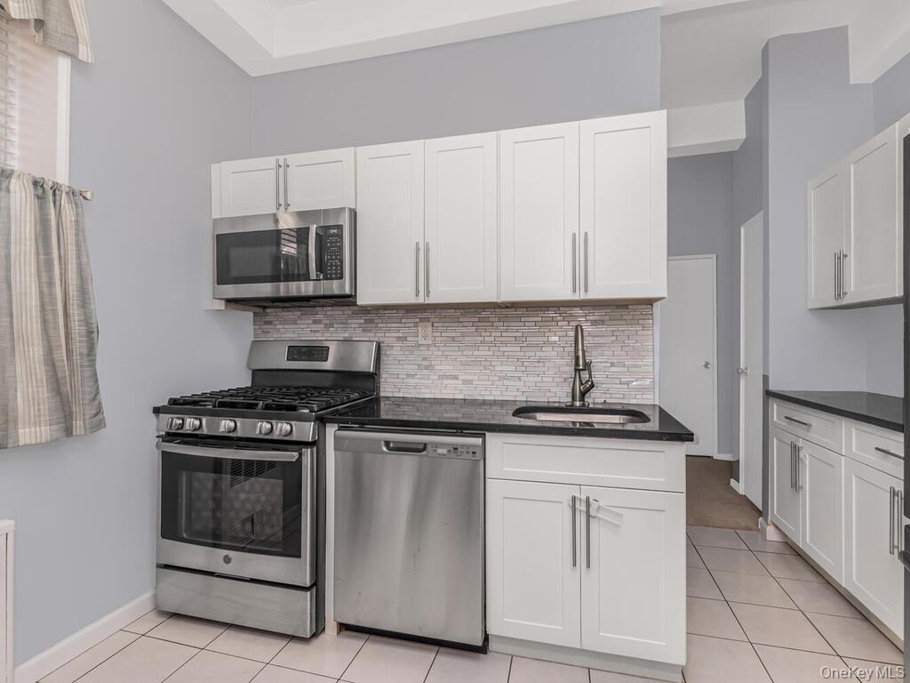 Coop Rumsey  Westchester County, NY 10701, MLS-961900-7