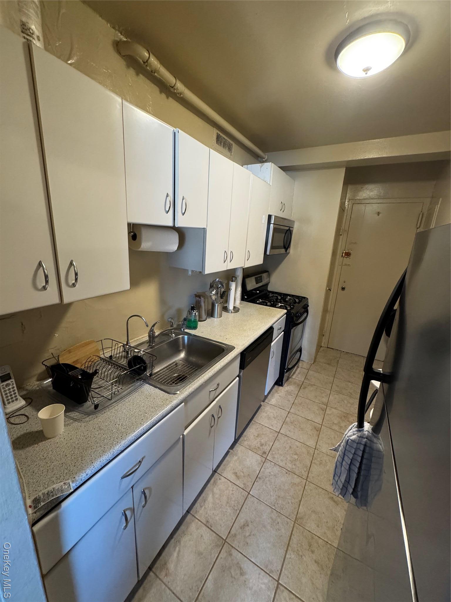 Coop Av  Bronx, NY 10468, MLS-961909-7