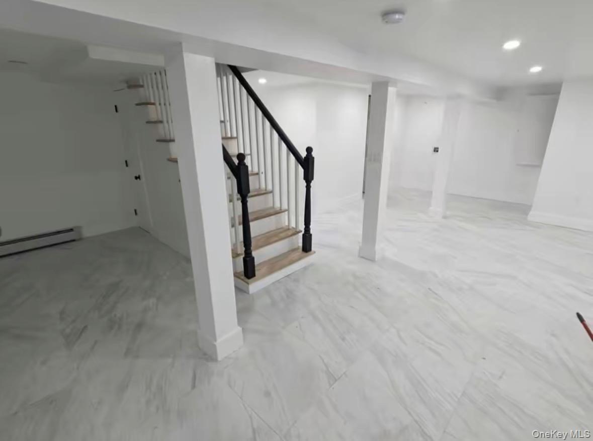 Single Family Springfield  Queens, NY 11413, MLS-961916-11