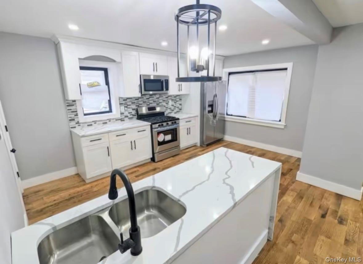 Single Family Springfield  Queens, NY 11413, MLS-961916-5