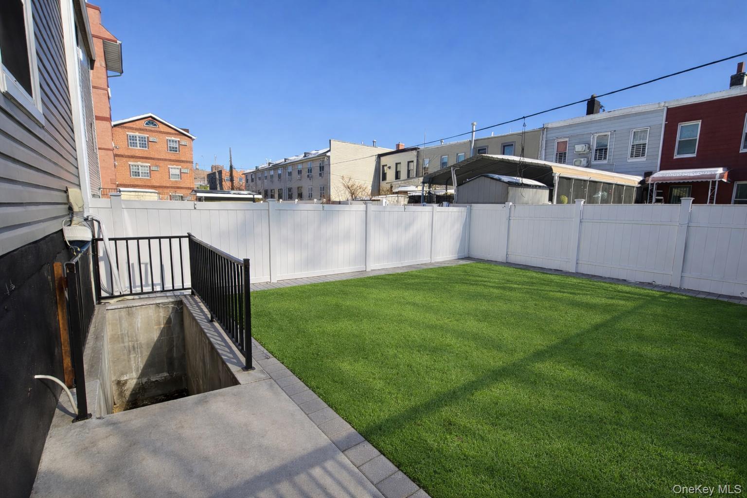 Single Family Schenck  Brooklyn, NY 11207, MLS-961930-14