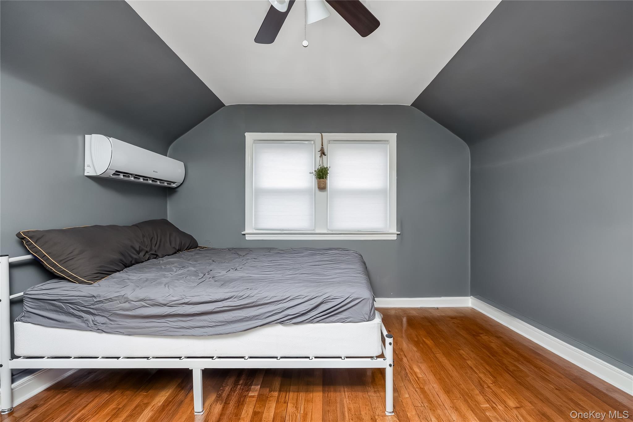 Single Family 222nd  Queens, NY 11411, MLS-961935-6