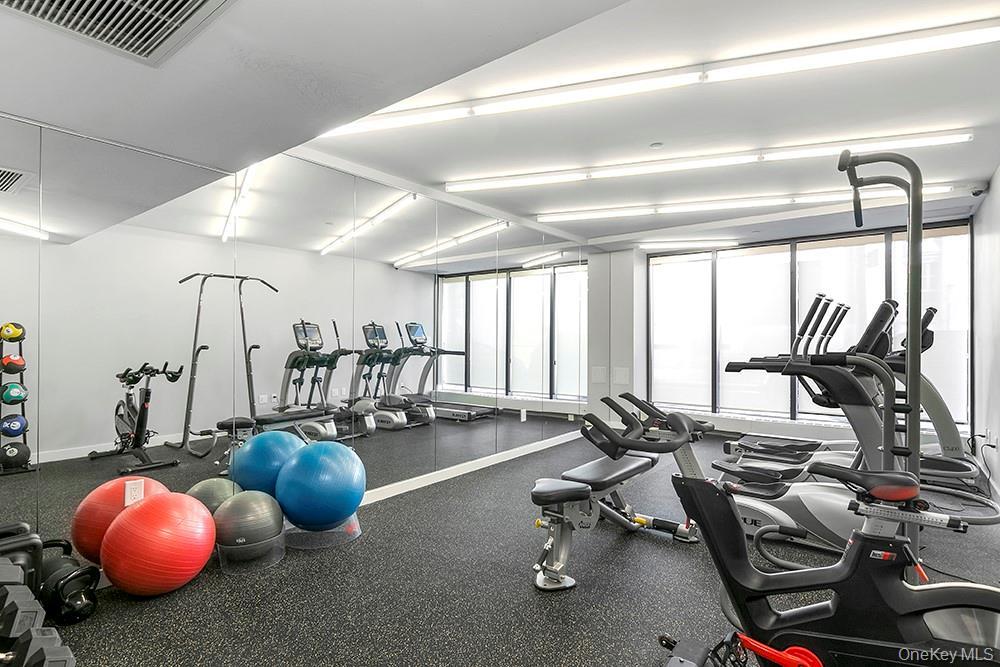 Condo 35th  Queens, NY 11106, MLS-961939-13