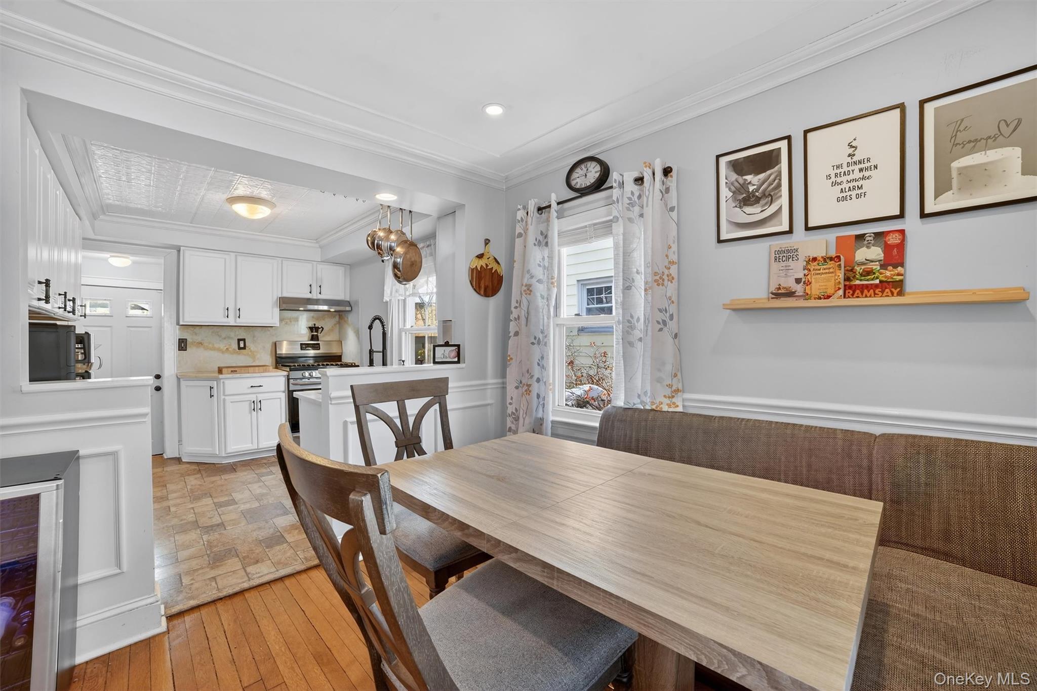 Single Family Walton Westchester County, NY 10606, MLS-961954-10