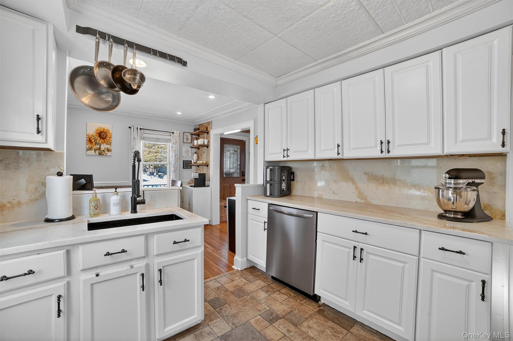 Single Family Walton Westchester County, NY 10606, MLS-961954-12