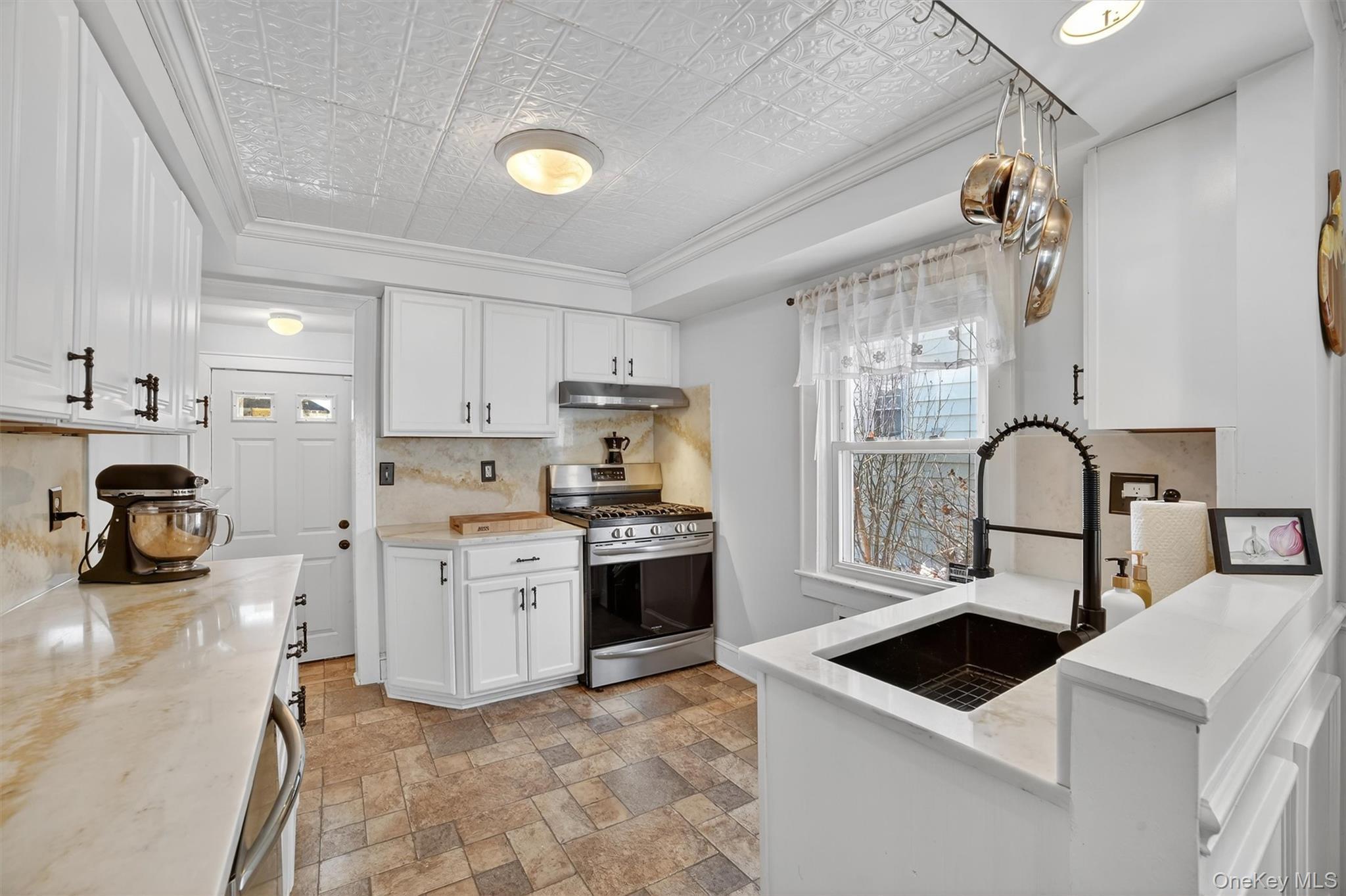 Single Family Walton Westchester County, NY 10606, MLS-961954-14