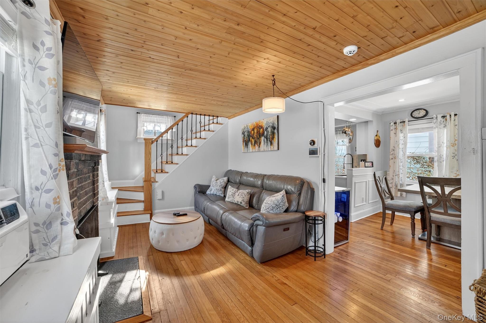 Single Family Walton Westchester County, NY 10606, MLS-961954-6