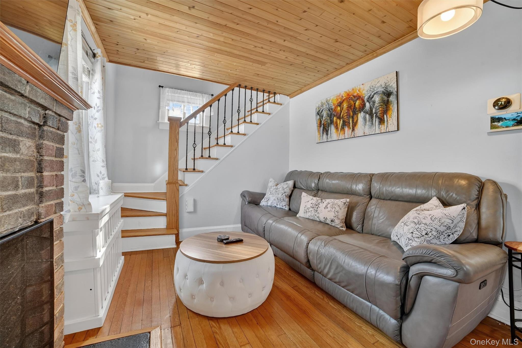 Single Family Walton Westchester County, NY 10606, MLS-961954-8