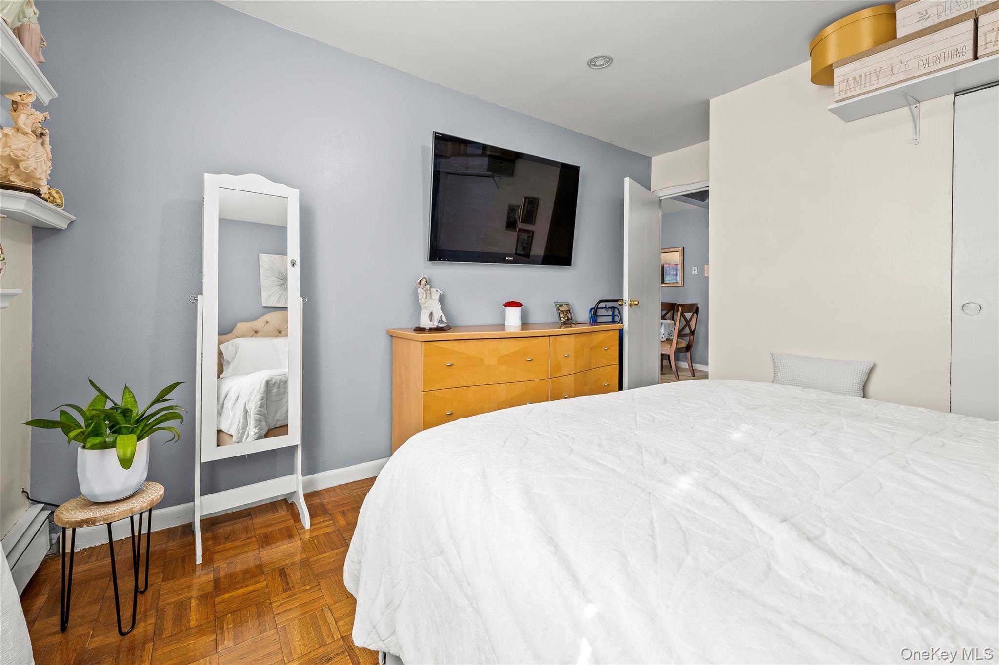 Single Family Van Cleef  Queens, NY 11368, MLS-961960-2