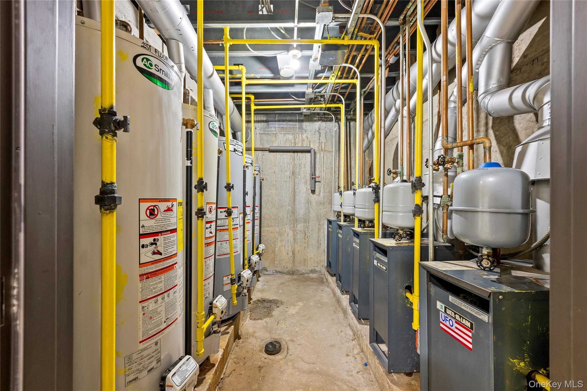 Single Family Van Cleef  Queens, NY 11368, MLS-961960-9