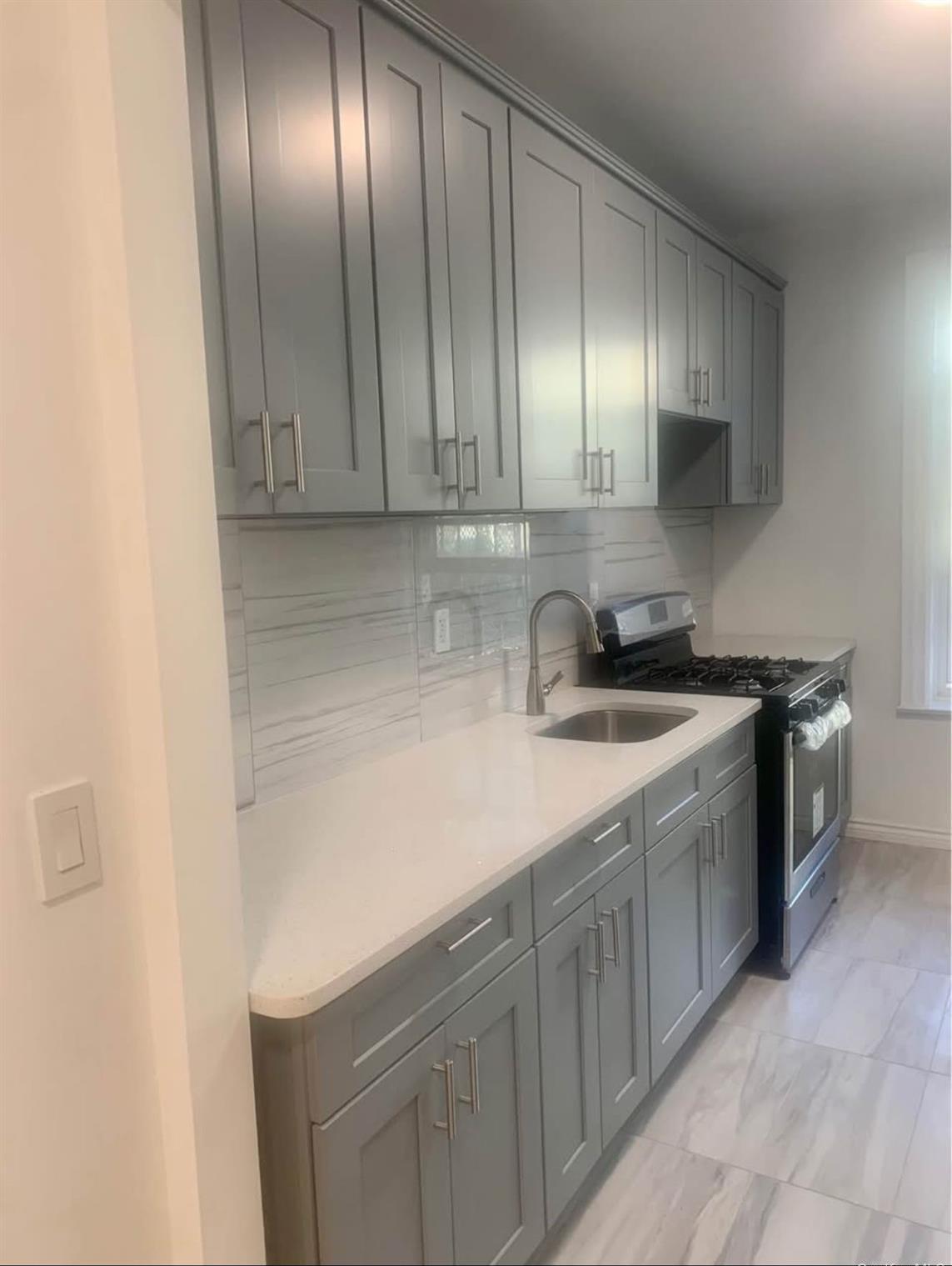 Apartment 93rd  Brooklyn, NY 11226, MLS-961981-5