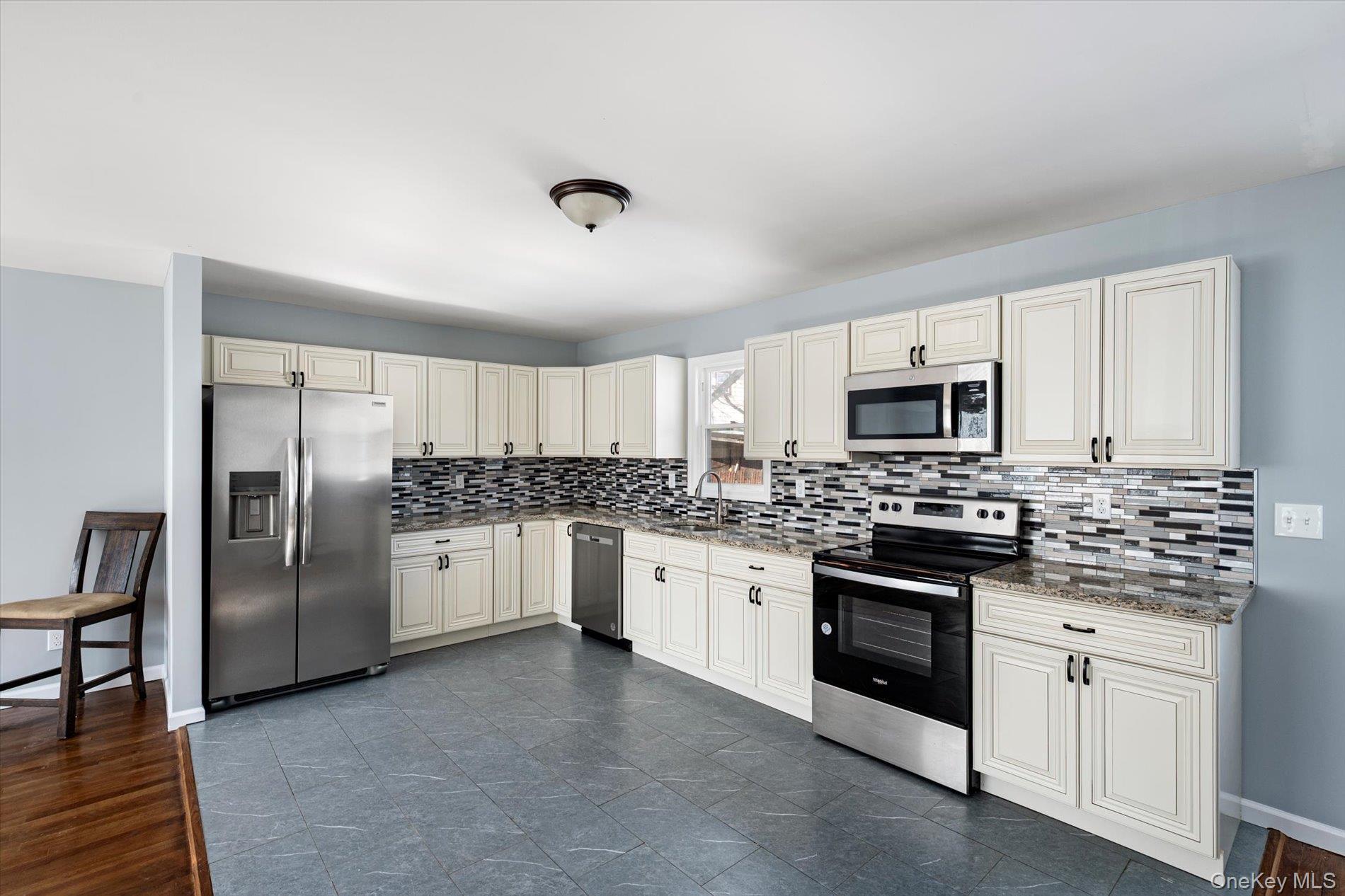 Single Family Garfield  Suffolk County, NY 11735, MLS-961994-11