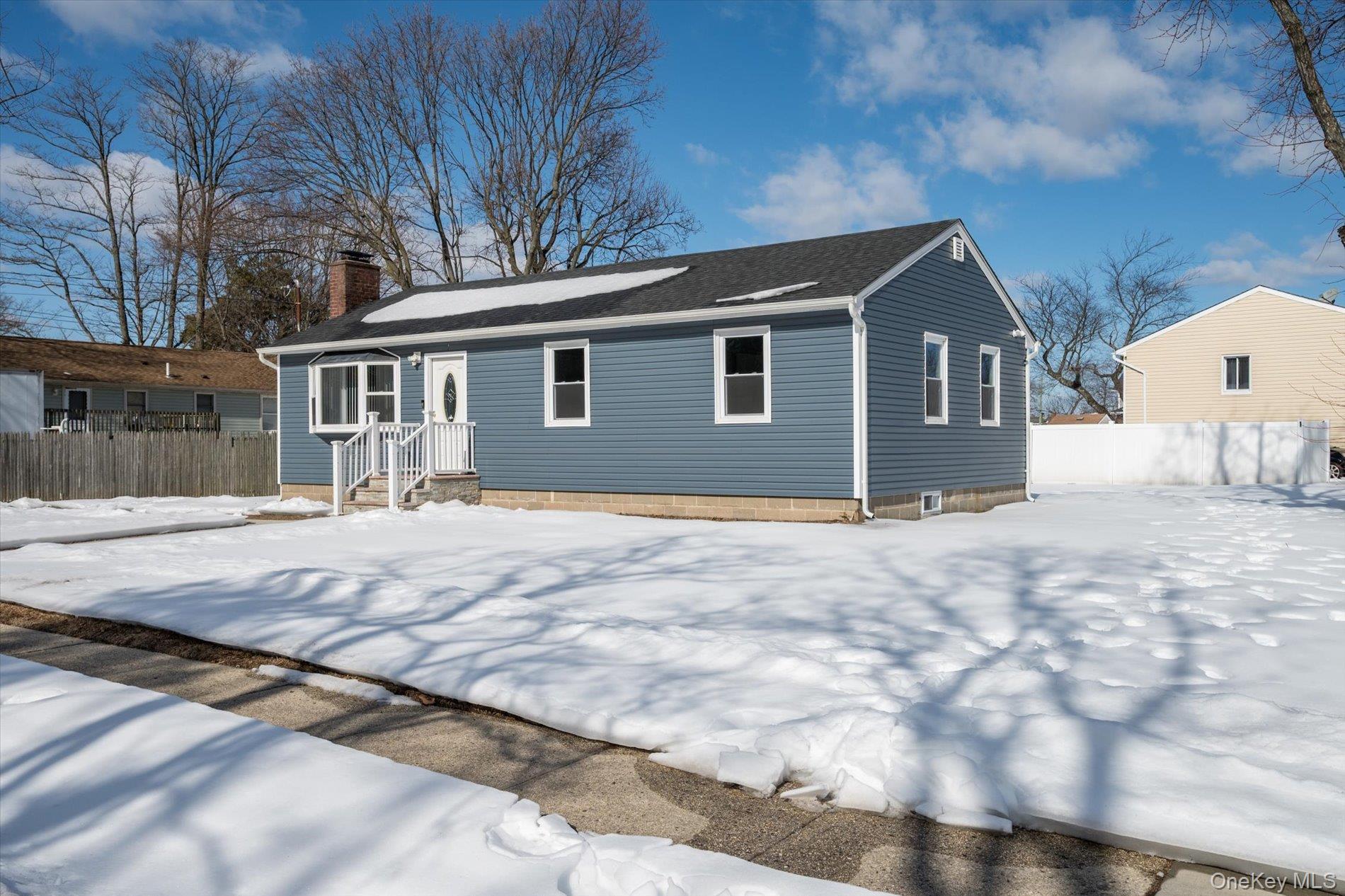 Single Family Garfield  Suffolk County, NY 11735, MLS-961994-4