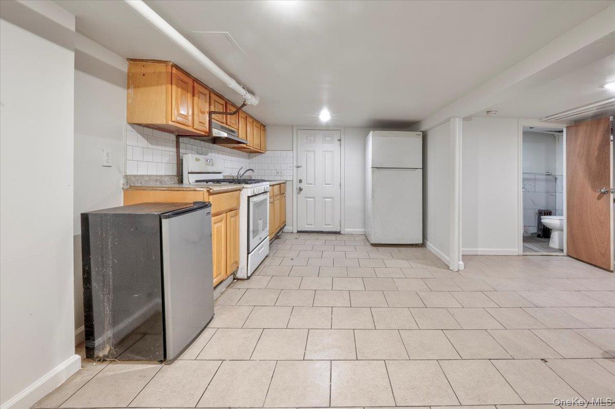 Single Family Haviland  Bronx, NY 10462, MLS-962006-11