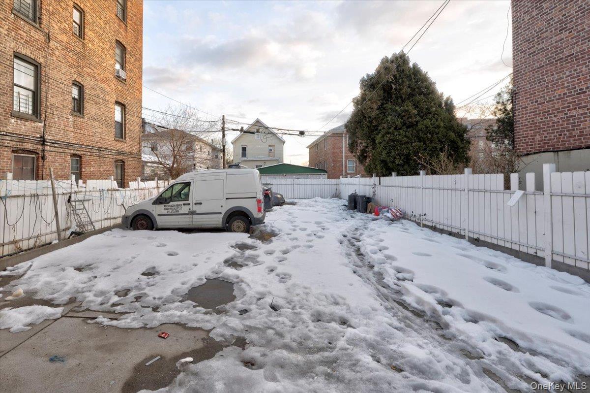 Single Family Haviland  Bronx, NY 10462, MLS-962006-24