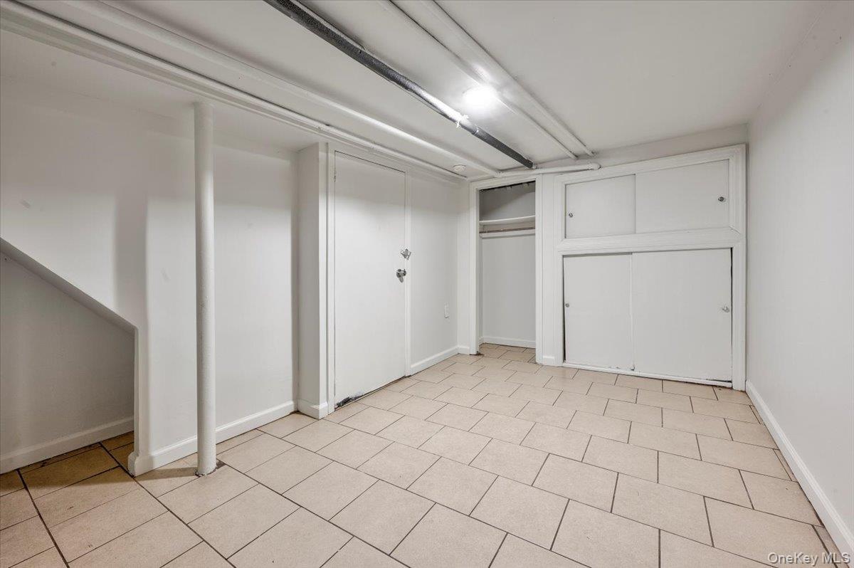 Single Family Haviland  Bronx, NY 10462, MLS-962006-8