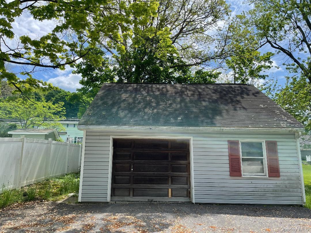 Single Family Parkway  Orange County, NY 10924, MLS-962011-33