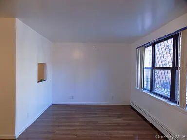 Single Family Eagle Bronx, NY 10455, MLS-962020-17