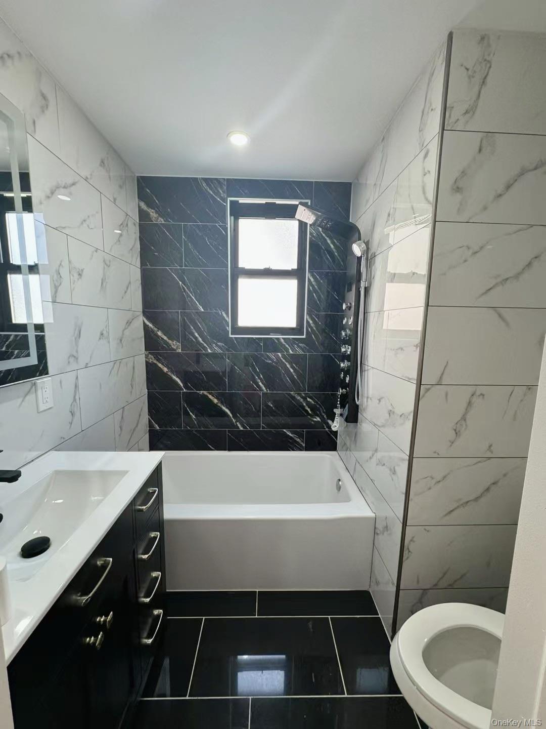 Single Family 17th  Queens, NY 11357, MLS-962027-10