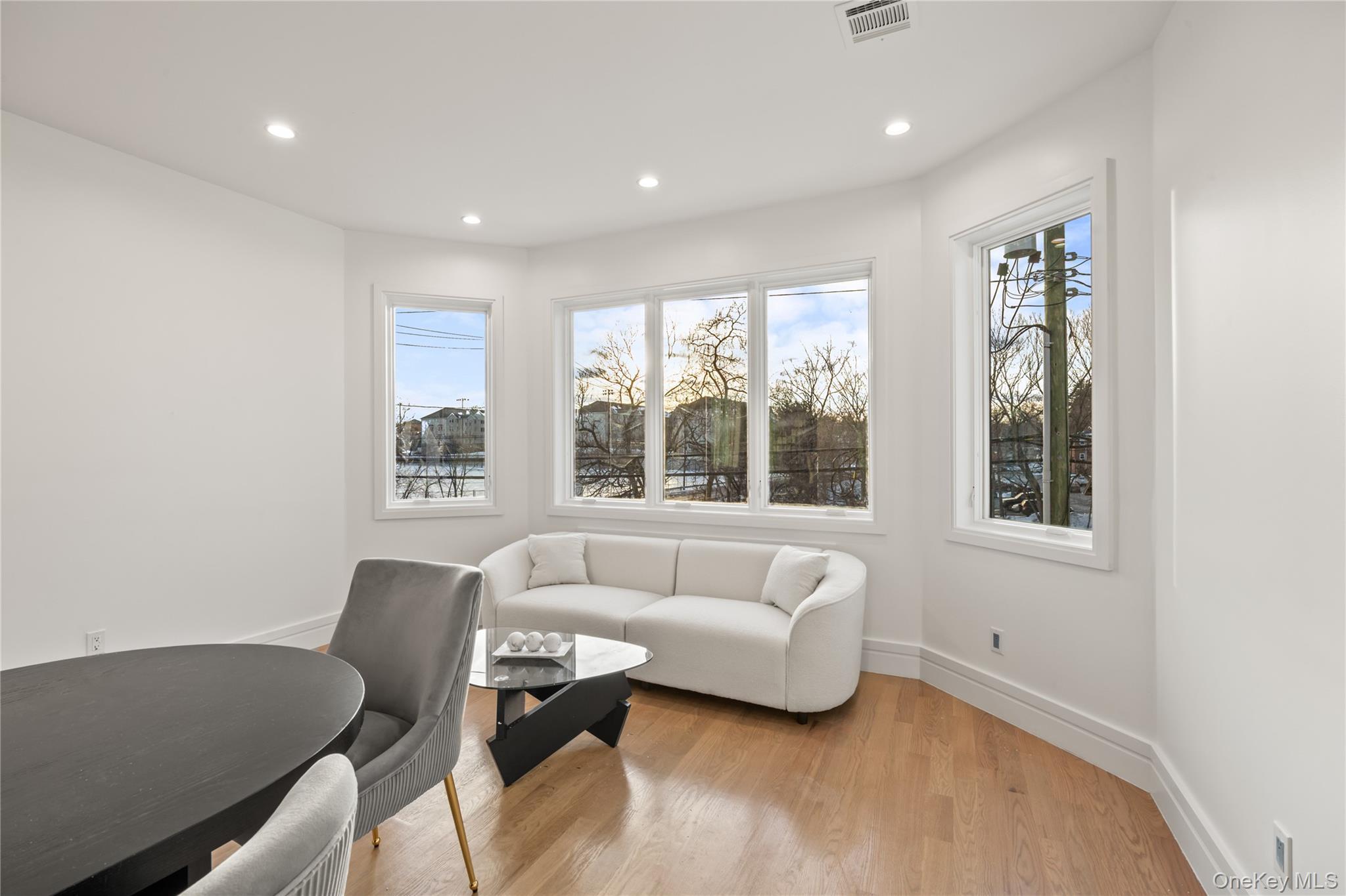 Condo Memorial Park  Rockland County, NY 10977, MLS-962028-7