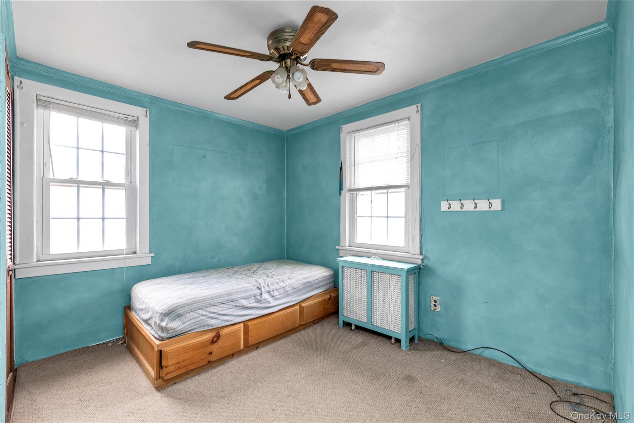 Single Family Putnam  Nassau County, NY 11563, MLS-962060-11